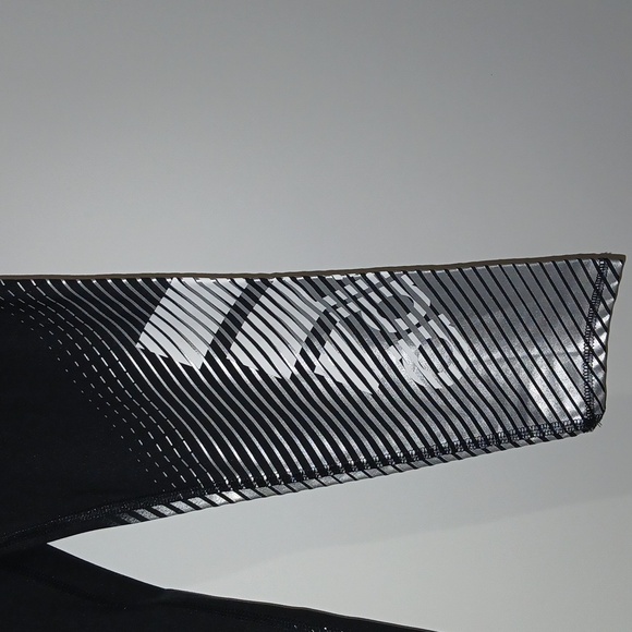 Adidas Aeroready Girls Pants Black Silver leggings Size Large 14 Euc - Picture 2 of 7